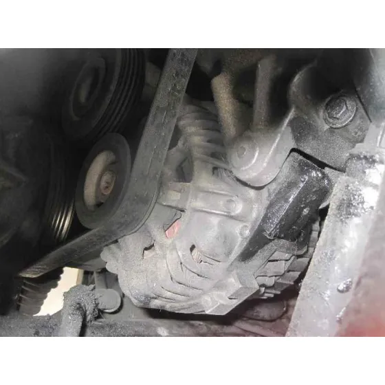 BMW SERIE 3 BERLINA (E36) '1997 318TDS GRIS