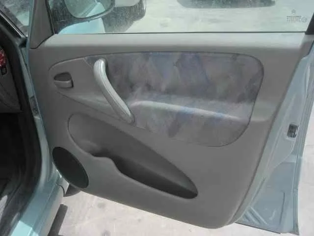 CITROEN XSARA PICASSO '2000 1.6 16V EXCLUSIVE AZUL CLARO