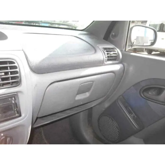 RENAULT CLIO II FASE I (B/CBO) '1998 1.9 D ALIZE AZUL