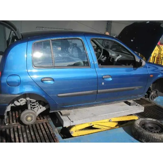 RENAULT CLIO II FASE I (B/CBO) '1998 1.9 D ALIZE AZUL