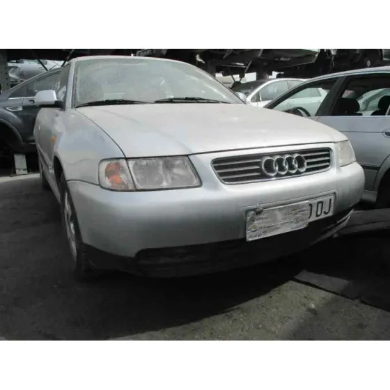 AUDI A3 (8L) '1997 1.9 TDI AMBIENTE PLATA