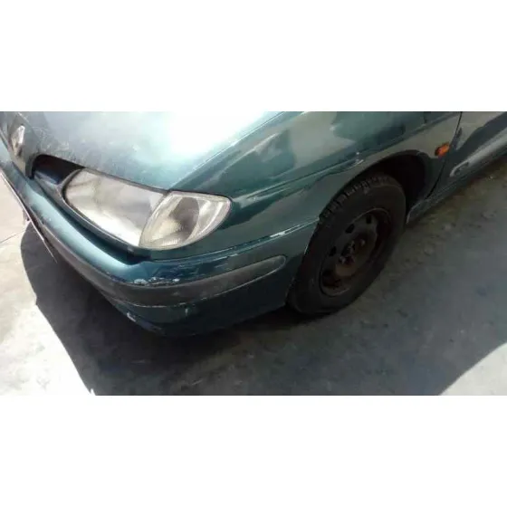 RENAULT MEGANE I BERLINA HATCHBACK (BA0) '1997 1.9 D ALIZE VERDE
