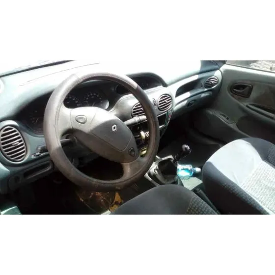 RENAULT MEGANE I BERLINA HATCHBACK (BA0) '1997 1.9 D ALIZE VERDE