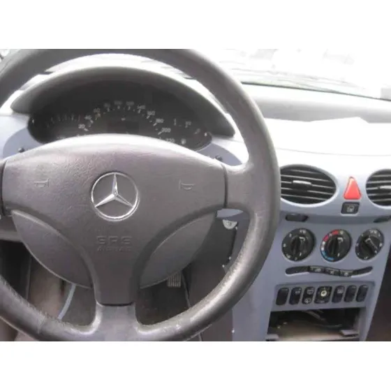 MERCEDES CLASE A (W168) '1999 160 (168.033) AZUL