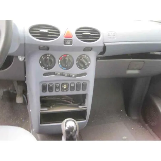 MERCEDES CLASE A (W168) '1999 160 (168.033) AZUL