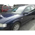 VOLKSWAGEN PASSAT BERLINA (3B2) VOLKSWAGEN PASSAT BERLINA (3B2) '2000 1.9 TDI AZUL 1996