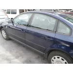 VOLKSWAGEN PASSAT BERLINA (3B2) VOLKSWAGEN PASSAT BERLINA (3B2) '2000 1.9 TDI AZUL 1996