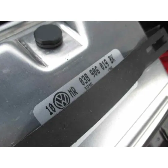 VOLKSWAGEN PASSAT BERLINA (3B2) '2000 1.9 TDI AZUL