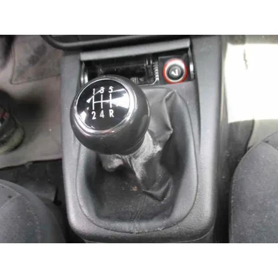 VOLKSWAGEN PASSAT BERLINA (3B2) '2000 1.9 TDI AZUL
