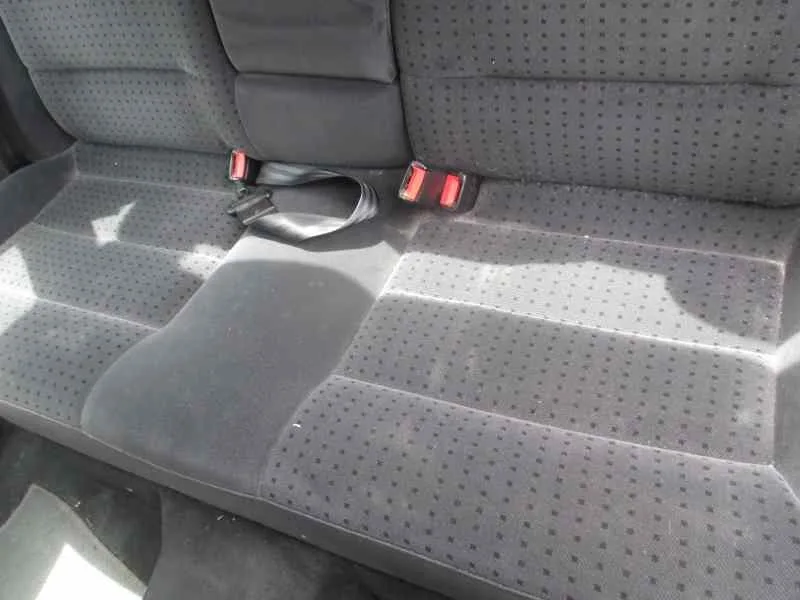 VOLKSWAGEN PASSAT BERLINA (3B2) '2000 1.9 TDI AZUL