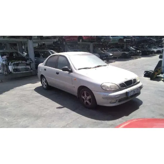 DAEWOO LANOS '2000 SX GRIS