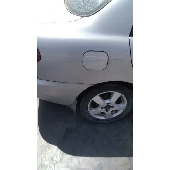 DAEWOO LANOS '2000 SX GRIS