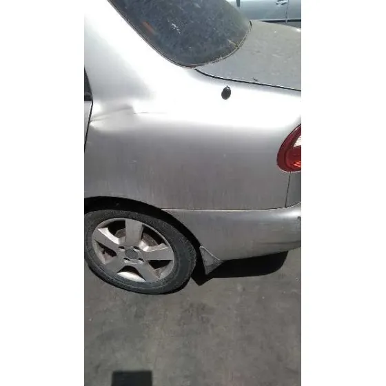 DAEWOO LANOS '2000 SX GRIS