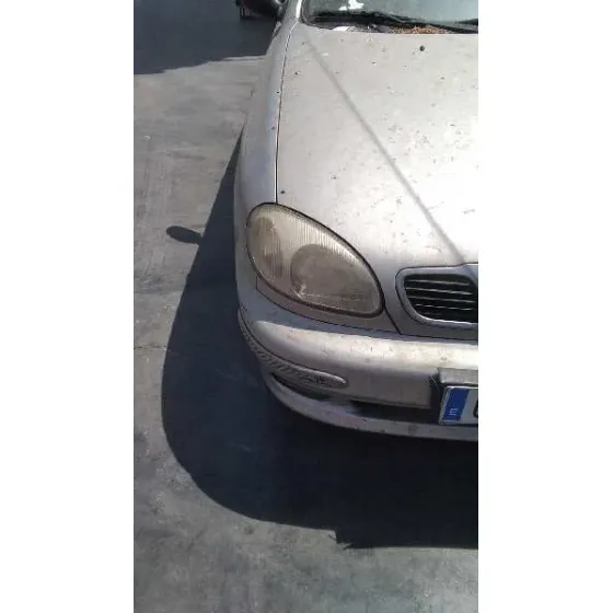 DAEWOO LANOS '2000 SX GRIS