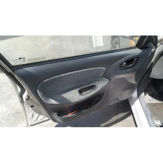 DAEWOO LANOS '2000 SX GRIS