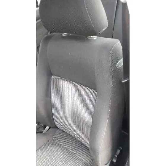 VOLKSWAGEN GOLF IV BERLINA (1J1) '1999 CONCEPTLINE GRIS PLATA
