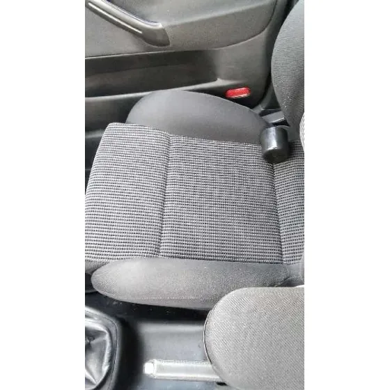 VOLKSWAGEN GOLF IV BERLINA (1J1) '1999 CONCEPTLINE GRIS PLATA