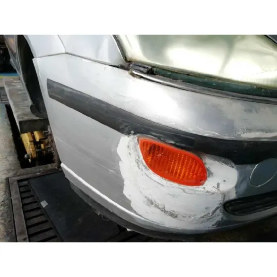 FORD FOCUS BERLINA (CAK) '1999 1.8 TDDI TURBODIESEL CAT GRIS PLATA