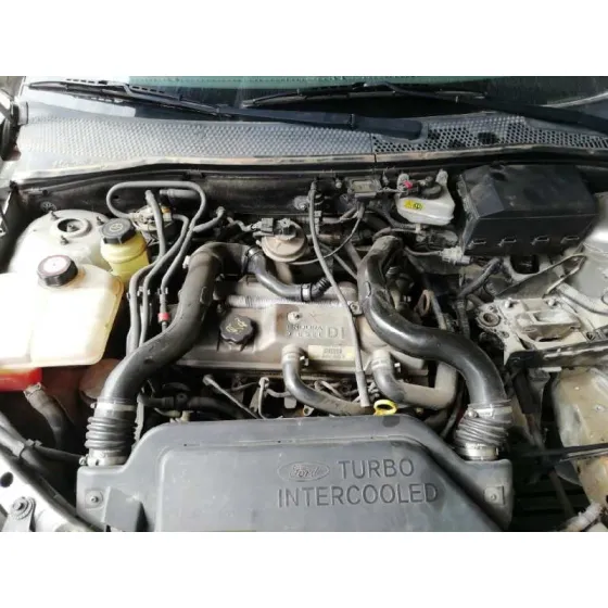 FORD FOCUS BERLINA (CAK) '1999 1.8 TDDI TURBODIESEL CAT GRIS PLATA