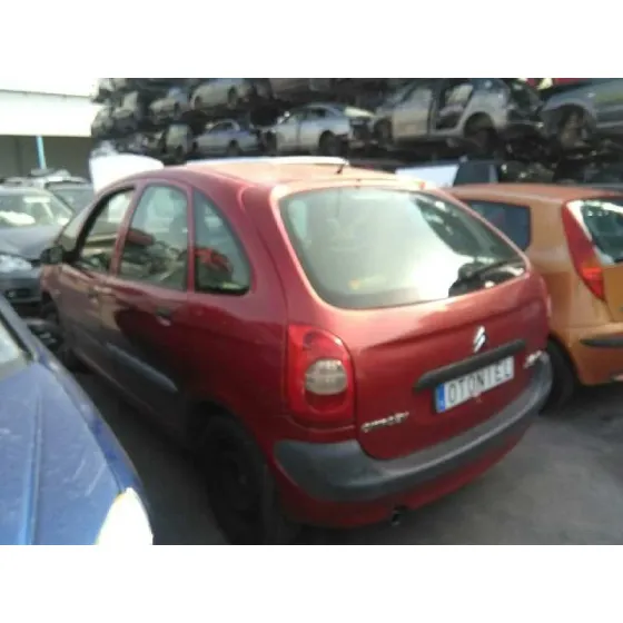 CITROEN XSARA PICASSO '2000 1.6 BASICO ROJO