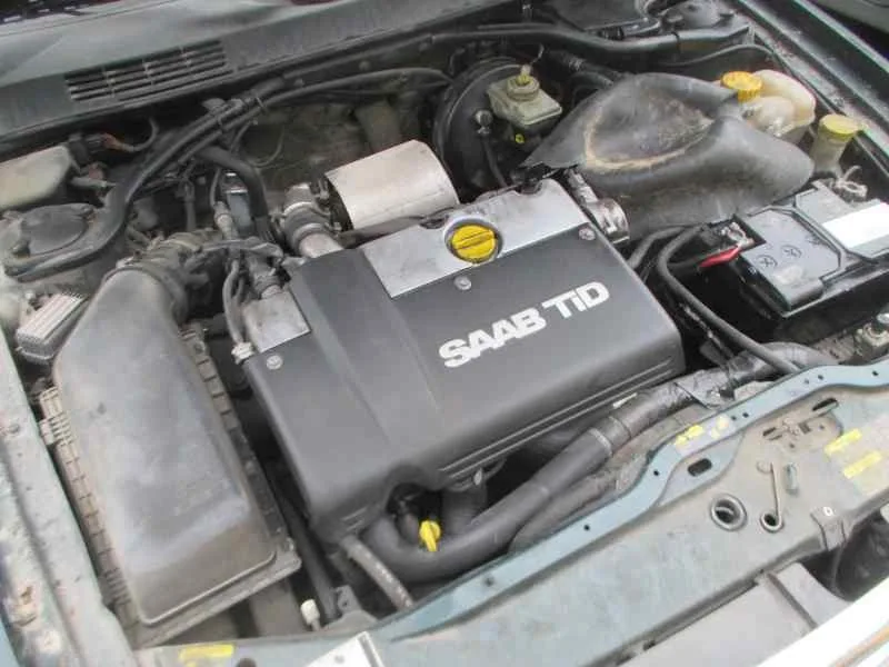 SAAB 9-3 BERLINA '1999 2.2 S TID VERDE