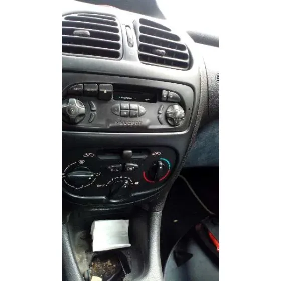 PEUGEOT 206 BERLINA '1999 XT PLATA
