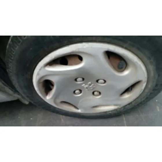 PEUGEOT 206 BERLINA '1999 XT PLATA