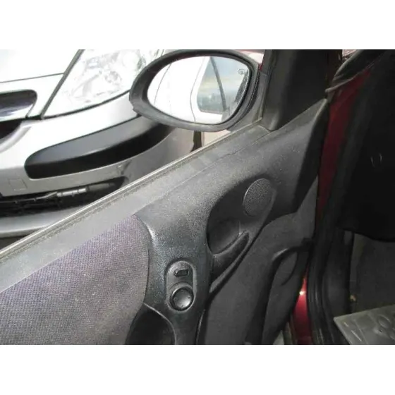 OPEL VECTRA B BERLINA '1998 BASICO (1999->) GRANATE