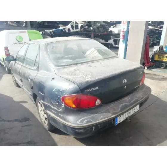 HYUNDAI LANTRA BERLINA (RD) '2000 1.6 GLS AZUL