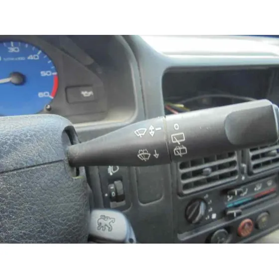 PEUGEOT 106 (S2) '2000 KID D PLATA