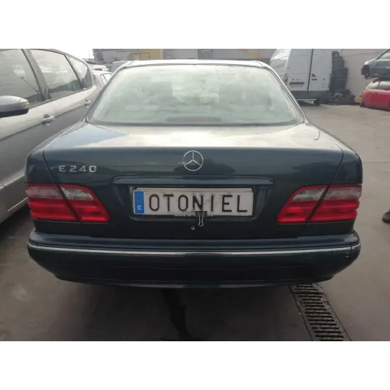 MERCEDES CLASE E (W210) BERLINA '2000 240 (210.061) VERDE/AZULADO OSCURO