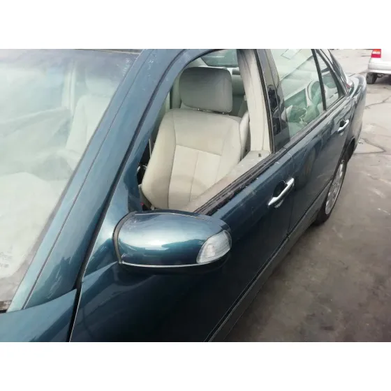 MERCEDES CLASE E (W210) BERLINA '2000 240 (210.061) VERDE/AZULADO OSCURO