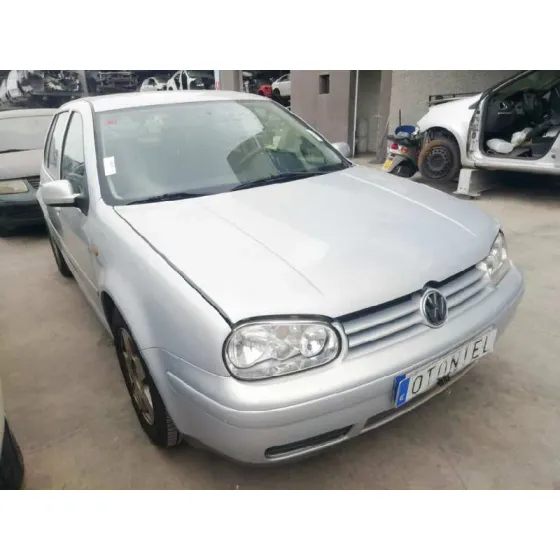 VOLKSWAGEN GOLF IV BERLINA (1J1) '1999 BASICO GRIS