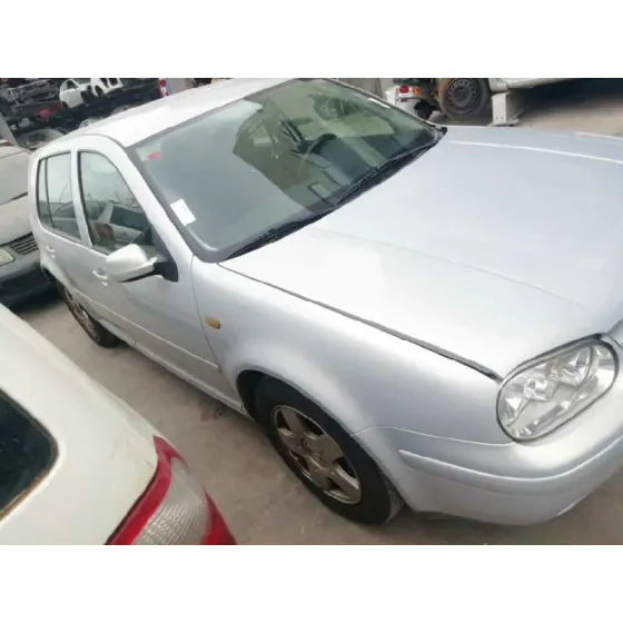 VOLKSWAGEN GOLF IV BERLINA (1J1) '1999 BASICO GRIS