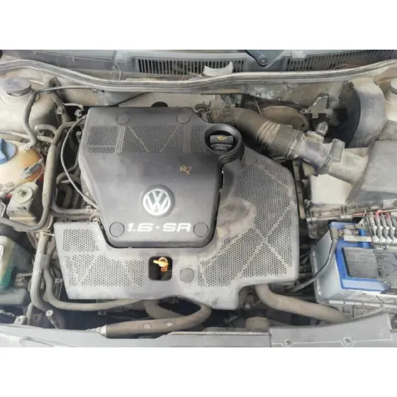 VOLKSWAGEN GOLF IV BERLINA (1J1) '1999 BASICO GRIS