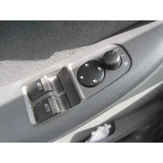 AUDI A3 (8L) '1999 1.8 T AMBIENTE PLATA