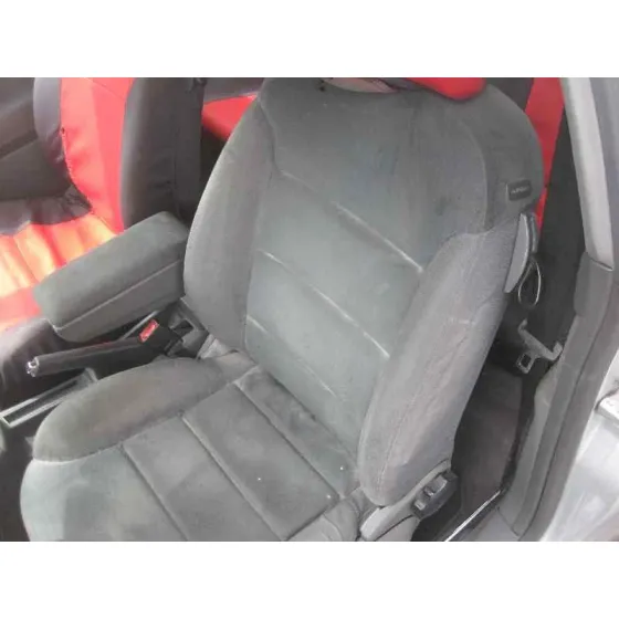 AUDI A3 (8L) '1999 1.8 T AMBIENTE PLATA