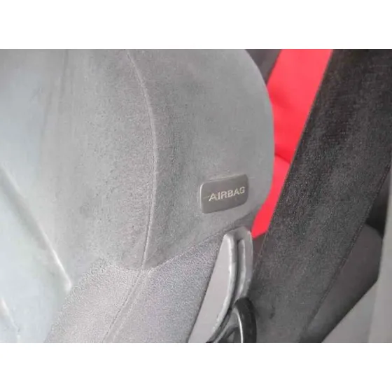 AUDI A3 (8L) '1999 1.8 T AMBIENTE PLATA