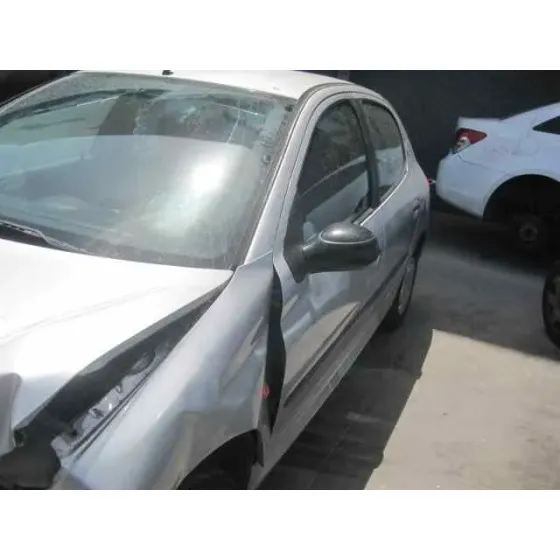 PEUGEOT 206 BERLINA '1999 XR GRIS