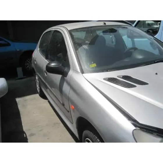PEUGEOT 206 BERLINA '1999 XR GRIS