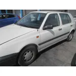 VOLKSWAGEN GOLF III BERLINA (1H1) VOLKSWAGEN GOLF III BERLINA (1H1) '1994 CL BLANCO 1991