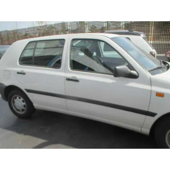 VOLKSWAGEN GOLF III BERLINA (1H1) '1994 CL BLANCO