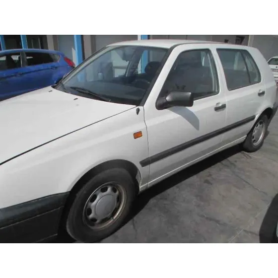 VOLKSWAGEN GOLF III BERLINA (1H1) '1994 CL BLANCO