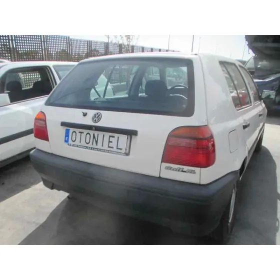 VOLKSWAGEN GOLF III BERLINA (1H1) '1994 CL BLANCO