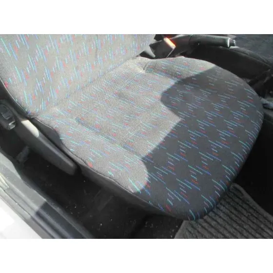 VOLKSWAGEN GOLF III BERLINA (1H1) '1994 CL BLANCO