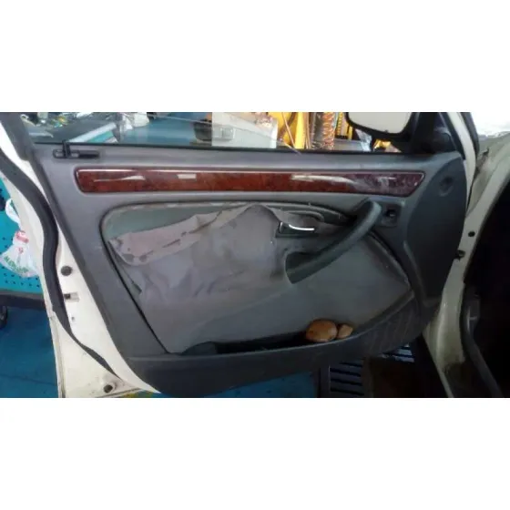 MG ROVER SERIE 400 (RT) '1998 420 SDI (4-PTAS.) BLANCO