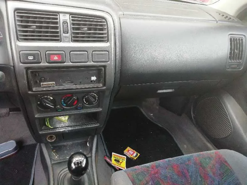 NISSAN ALMERA (N15) '1999 GX ROJO