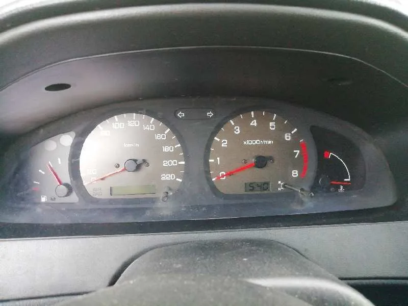 NISSAN ALMERA (N15) '1999 GX ROJO