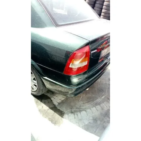 OPEL ASTRA G BERLINA '1999 CLUB VERDE