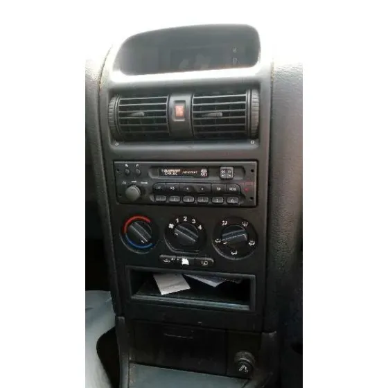 OPEL ASTRA G BERLINA '1999 CLUB VERDE